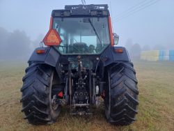 2001 Valtra 6850 Hitech - Image 16