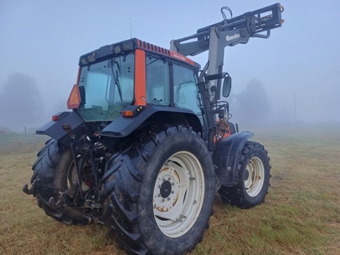 2001 Valtra 6850 Hitech - Image 17