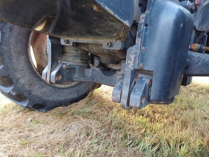 2001 Valtra 6850 Hitech - Image 9