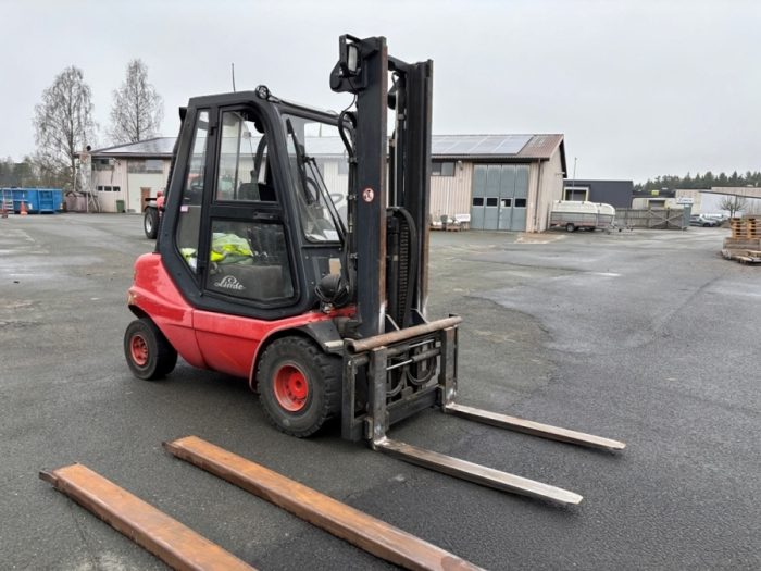 2002 Linde H25D-03 - Image 2