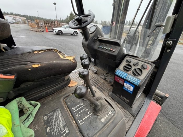 2002 Linde H25D-03 - Image 25