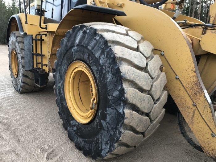 2005 CAT 966H - Image 10