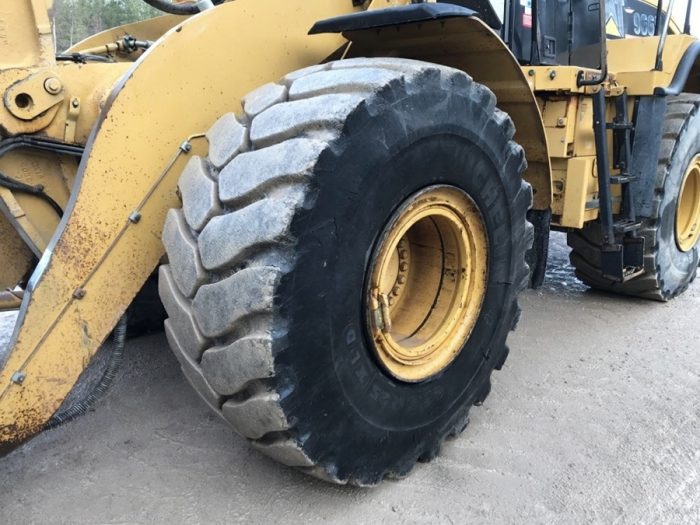 2005 CAT 966H - Image 13