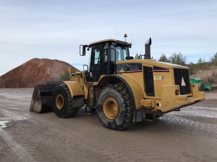 2005 CAT 966H - Image 5
