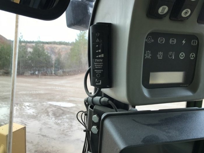 2005 CAT 966H - Image 57