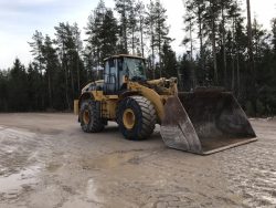 2005 CAT 966H - Image 9