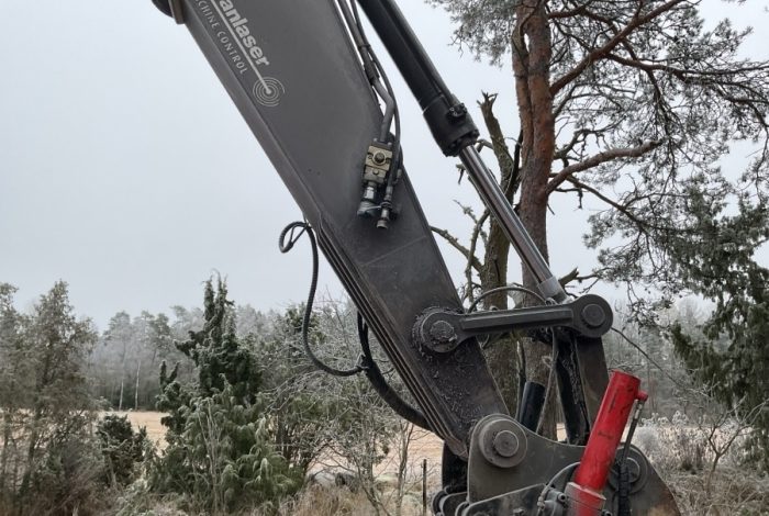 2011 Volvo EC210CL - Image 103