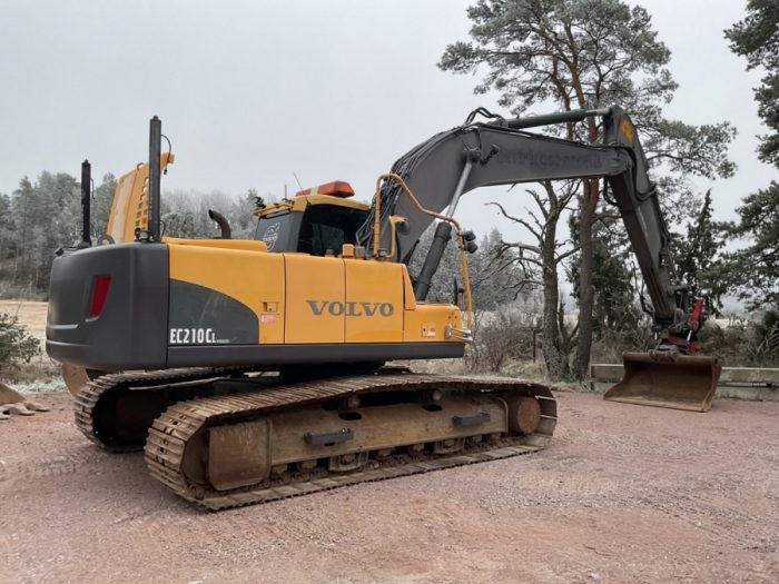 2011 Volvo EC210CL - Image 28