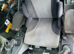 2011 Volvo EC210CL - Image 34