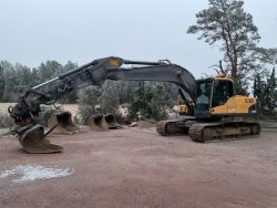 2011 Volvo EC210CL - Image 4