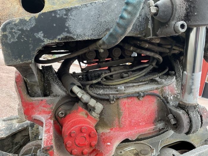 2011 Volvo EC210CL - Image 5