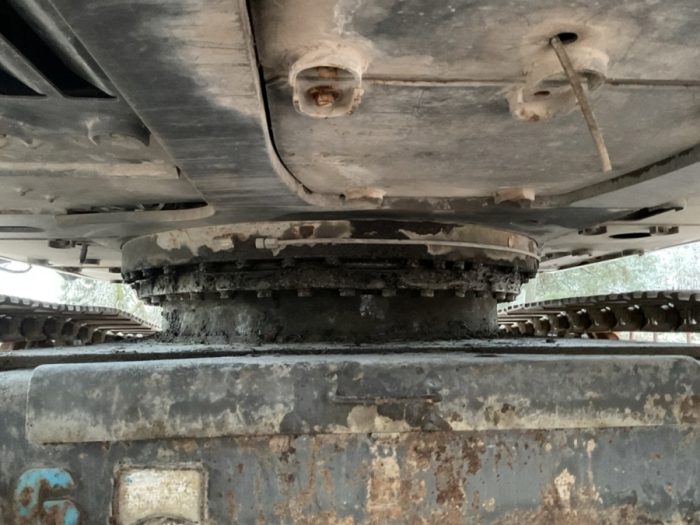 2011 Volvo EC210CL - Image 46