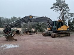 2011 Volvo EC210CL - Image 53