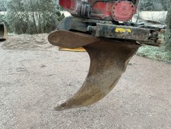 2011 Volvo EC210CL - Image 56