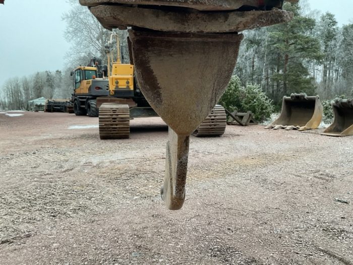 2011 Volvo EC210CL - Image 58