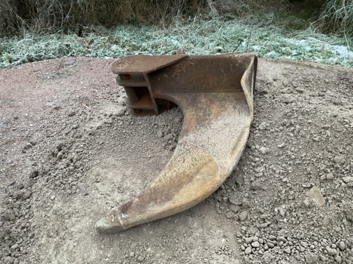 2011 Volvo EC210CL - Image 63