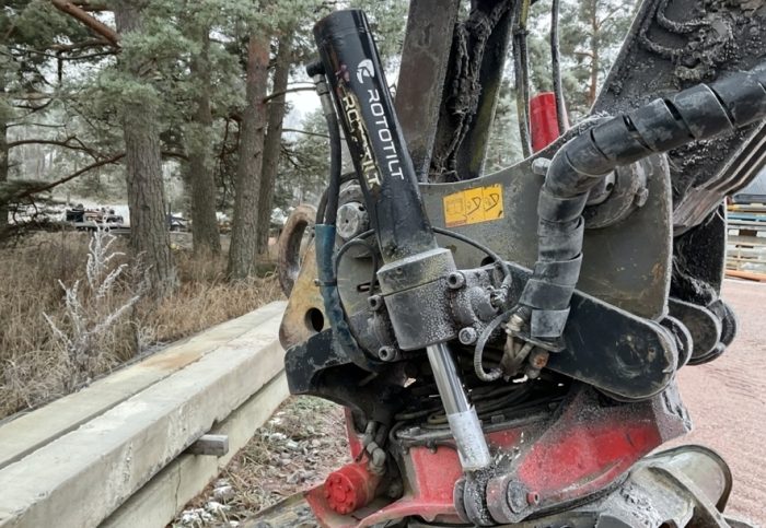 2011 Volvo EC210CL - Image 7