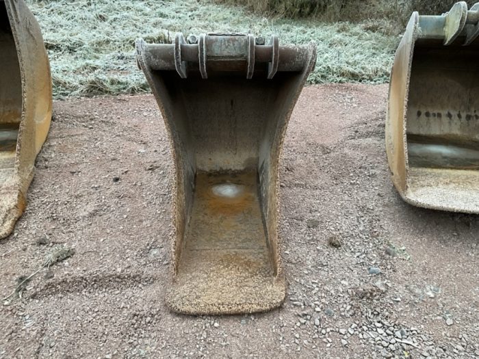 2011 Volvo EC210CL - Image 73