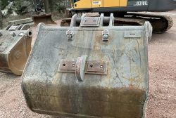 2011 Volvo EC210CL - Image 74