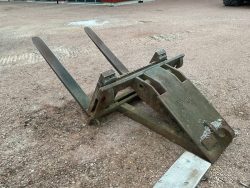 2011 Volvo EC210CL - Image 82