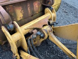 2012 CAT 962K - Image 11