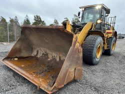 2012 CAT 962K - Image 2