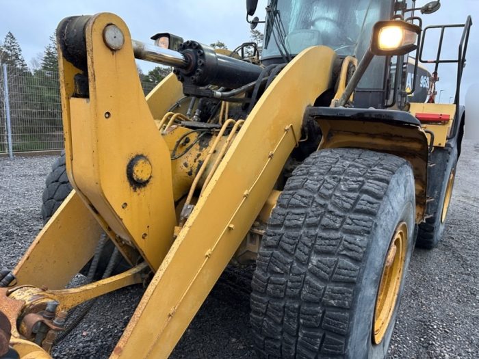 2012 CAT 962K - Image 21