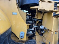 2012 CAT 962K - Image 26