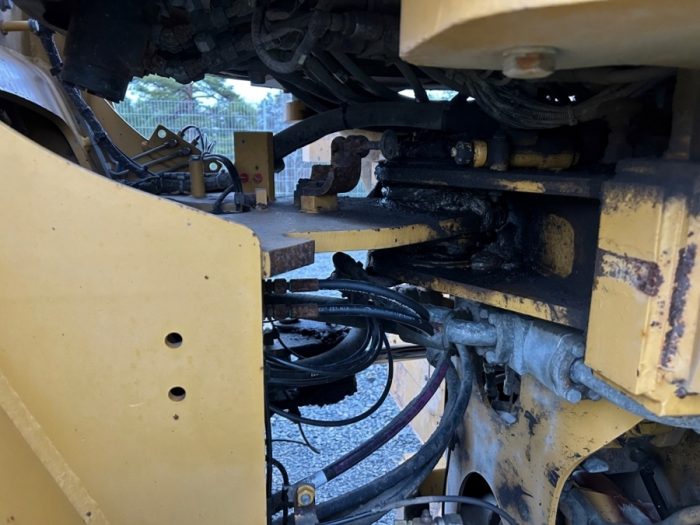 2012 CAT 962K - Image 29