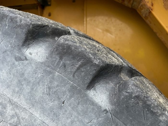 2012 CAT 962K - Image 42