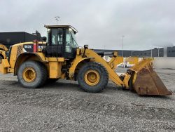 2012 CAT 962K - Image 6