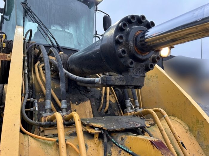 2012 CAT 962K - Image 61