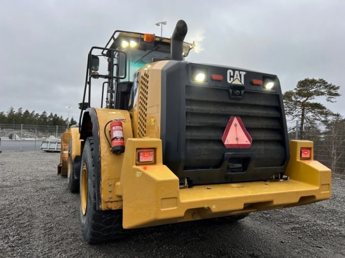 2012 CAT 962K - Image 7