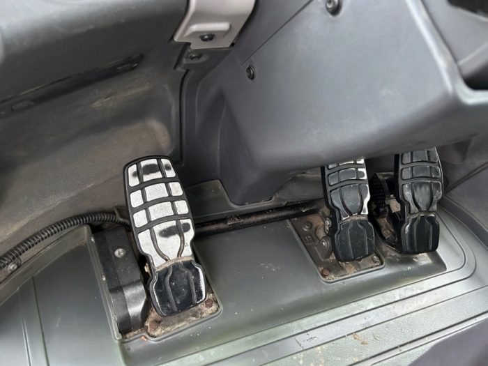 2012 CAT 962K - Image 73