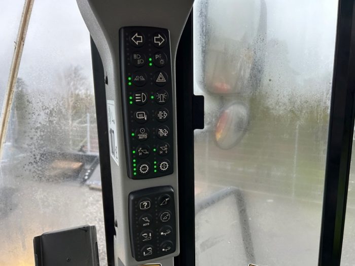 2012 CAT 962K - Image 74