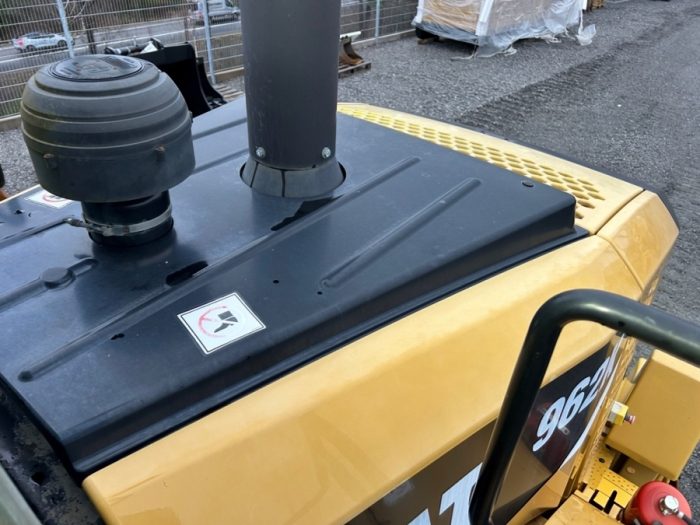 2012 CAT 962K - Image 81