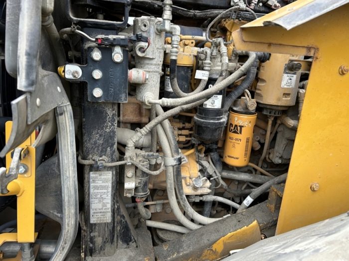 2012 CAT 962K - Image 91