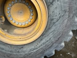 2012 CAT 966K - Image 12