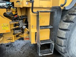 2012 CAT 966K - Image 18