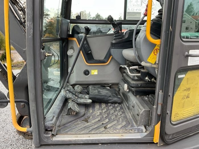 2013 Volvo ECR88D - Image 30