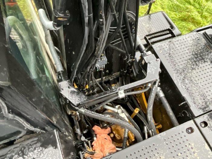 2015 CAT 320EL - Image 76