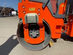 2017 Hamm HD 12 VV - Image 23