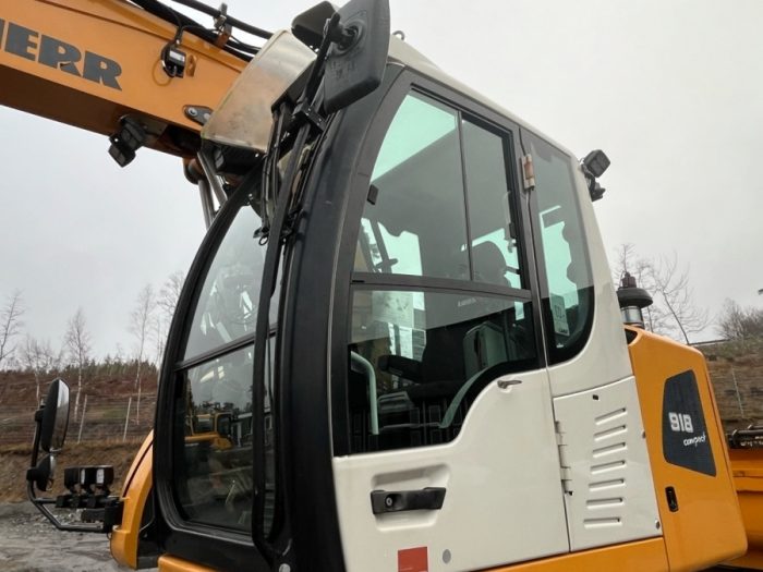 2018 Liebherr A 918 Compact - Image 22