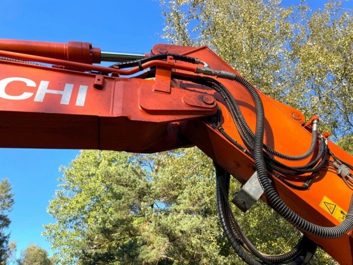 2019 Hitachi ZX135US-6 - Image 10