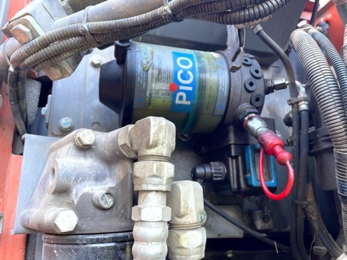 2019 Hitachi ZX135US-6 - Image 34