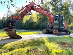 2019 Hitachi ZX135US-6