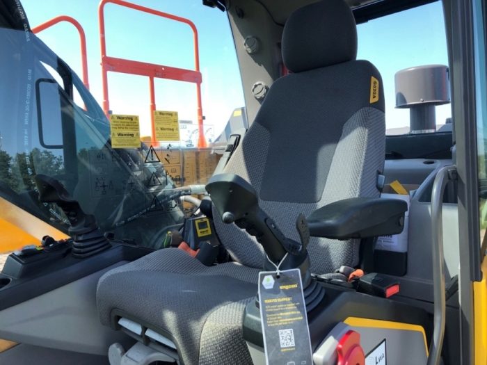 2019 Volvo EC220 EL - Image 29