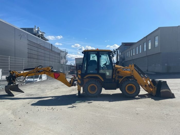 2021 JCB 3CX 10L5WH - Image 4
