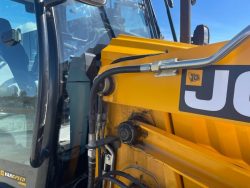 2021 JCB 3CX 10L5WH - Image 40