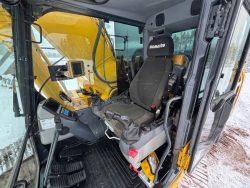 2022 Komatsu PC240LC-11 - Image 13